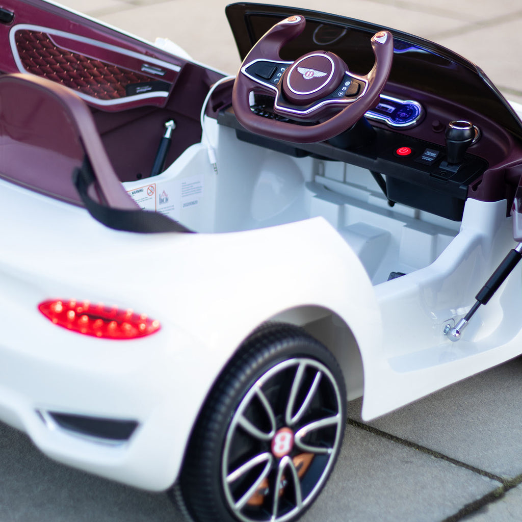 Kids Electric Car Kids Ride on Toys W/ LED Lights